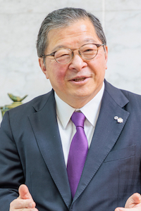 会長　仙田　信吾